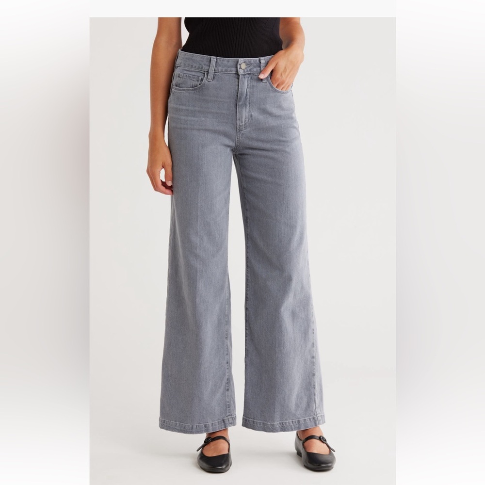 NWOT PAIGE Classic Gray Women's Jeans